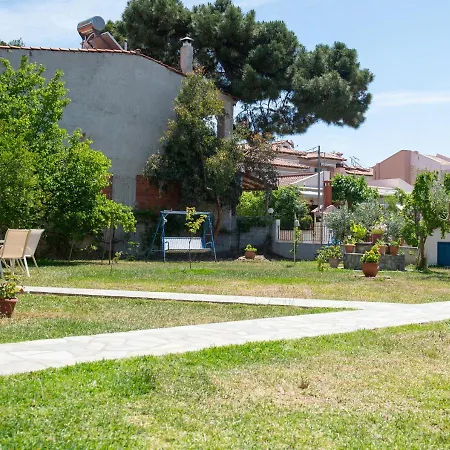 Halkia Appartement *