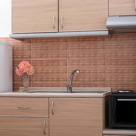 Halkia Apartment *